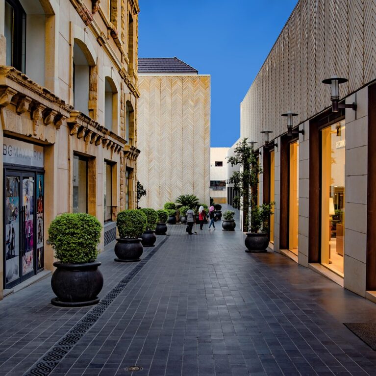 shop-center-3722822_1280